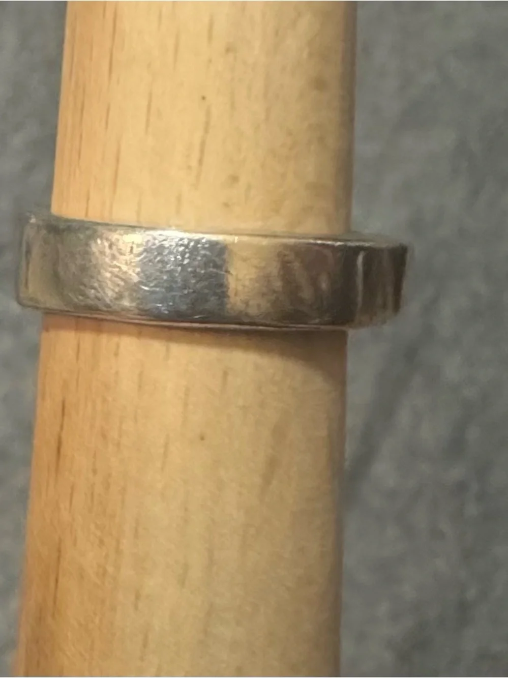 Minimal Modern Silver Band Ring